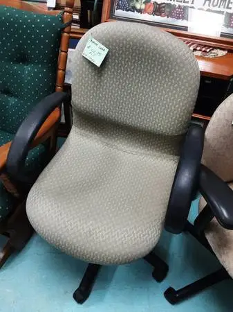 Office Chair 10750