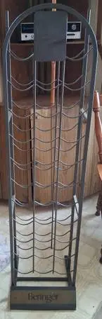 Beringer Metal Display 32 Bottle Wine Freestanding Wire Rack Storage Holder