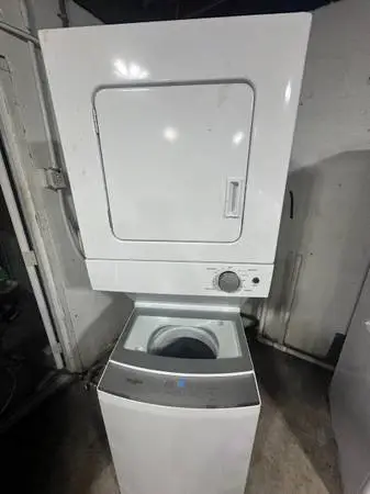 Washer and dryer 24” Whirlpool