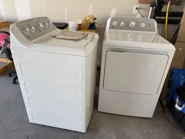 Brand New GE Washer & Dryer Set – Never Used!