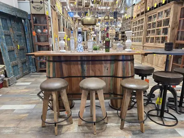 REAL SOLID WOOD Furniture – Rustic / Farmhouse / Modern Vintage