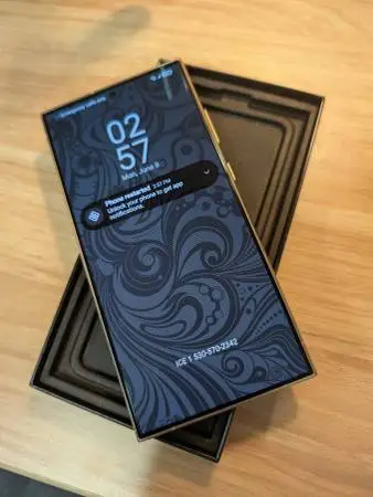 Samsung S24 Ultra-Mint-256GB Dual Sim