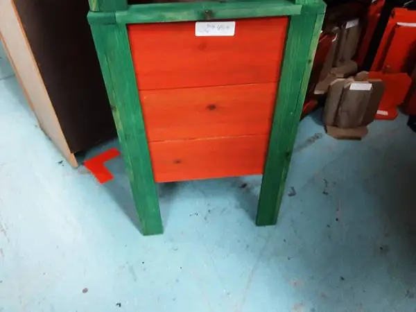 Planters -8474