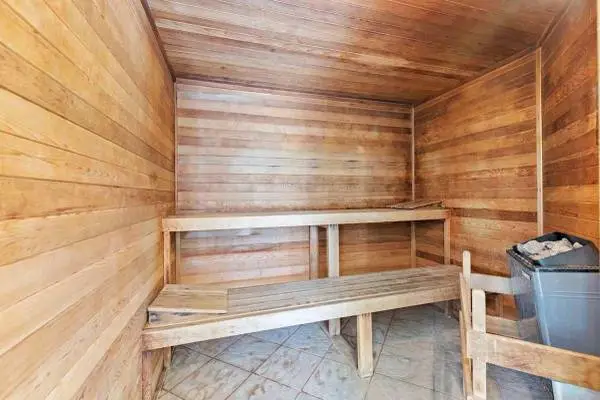 Exceptional Living: Indoor Hot Tub, Sauna, Fitness, More