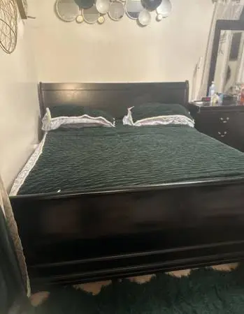 BEDROOM SET & BATHROOM SET