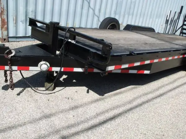 2016 Sure Trac 24ft equipment trailer 8,000 lb axles - 16 ply tires