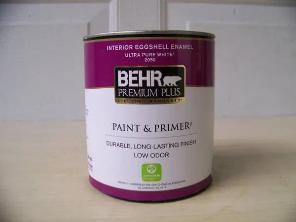 Behr Premium Plus Int. Eggshell Paint - Tan Quart