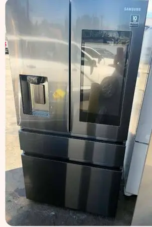 Samsung family hub black stainless steel refrigerator 36w