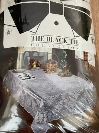 table cloth white