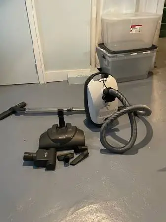 Vacuum Miele Classic C1 cat & dog Vacuum