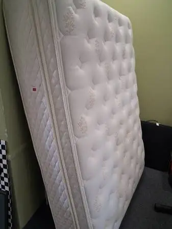 Queen mattress