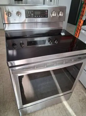 Samsung Convection Oven And Glass Range