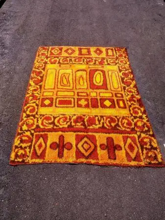 Vintage 60s wool shag rug 6x8 Jack Lenor Larsen Caravan pattern