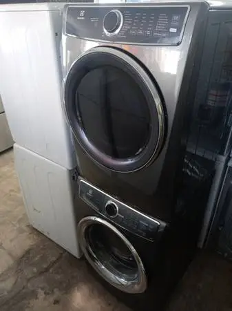 ★Electrolux gray stackable front load washer and dryer set