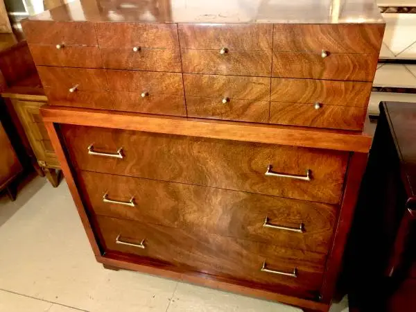 French Art Deco Rosewood Dresser or Cabinet in burl wood