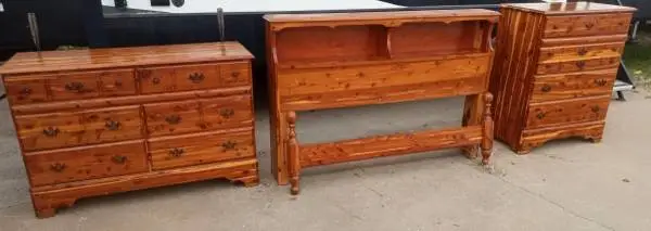 Vintage Cedar Bedroom Suite
