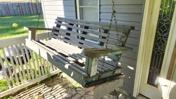 Outdoor Wood Porch Swing