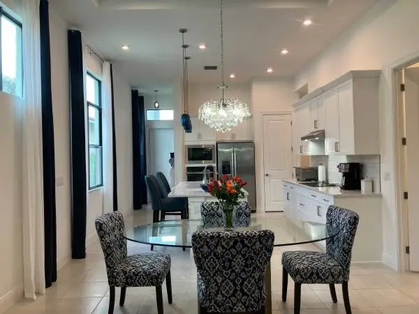 Glass oval Dining table and chairs