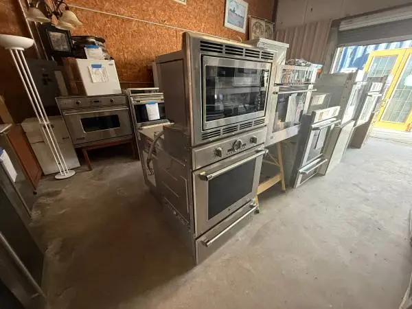 30W SS Thermador Triple Combination Wall Oven # PODMW301J/05 Used