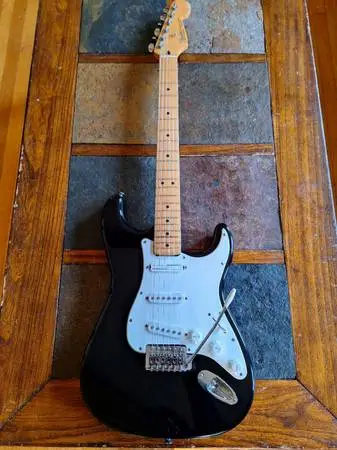 Fender Partscaster Strat MIM Squier 98
