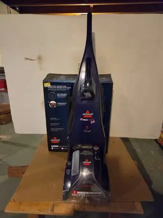 Bissell Carpet Shampooer