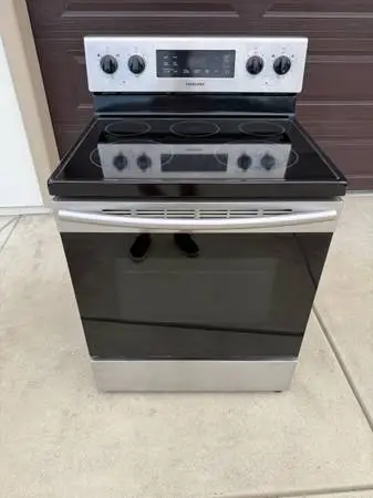 Electric oven range