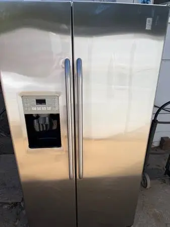 Ge profile refrigerator