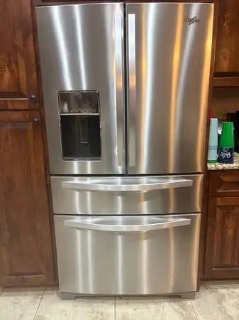 Whirlpool 26 cubic feet stainless steel