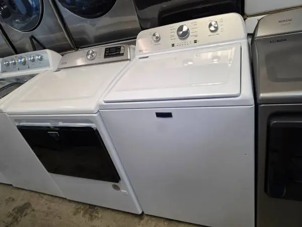 Maytag pet pro& extra power top load washer and gas dryer