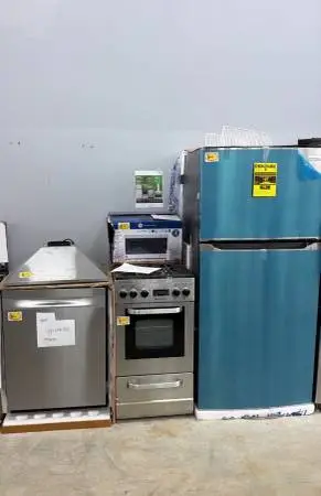 New and Scratch and Dent appliances outlet 50-70% off