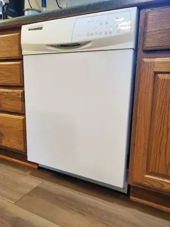 Whirlpool Dishwasher