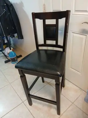 Accent chair
