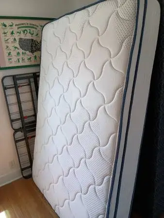 Full Mattress, box and foldable platform