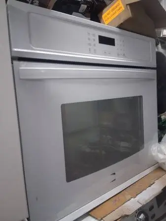 30  Kenmore white  electric single oven
