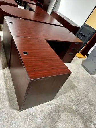 OFFICE DESK L-SHAPE DESK