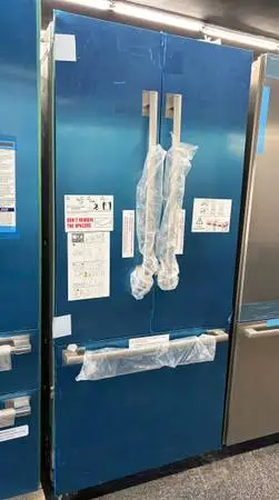 BOSCH STAINLESS STEEL FRIDGE BENCHMARK SERIES
