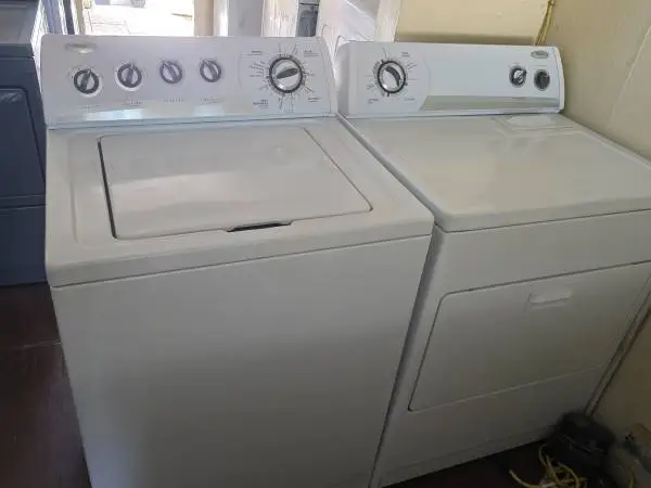 SETS OF WASHERS AND DRYERS GAS AND ELECTRIC & 495 & UP