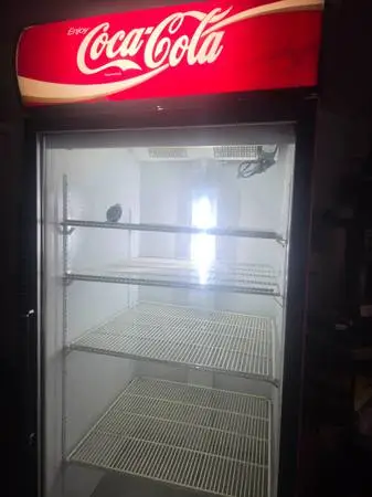 Coke Beverage air 27 cubic feet glass door commercial merchandiser coo