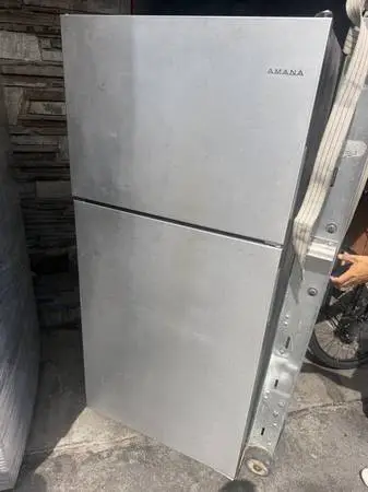 Amana top freezer