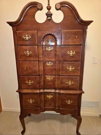 Stunning Traditional Queen Anne Style Vintage Highboy Chest solid cherry wood L3