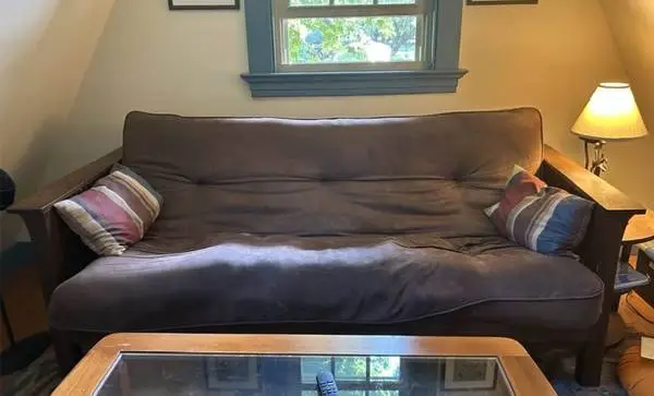 Full Size Arts & Crafts Wooden Futon w/Good Mattress
