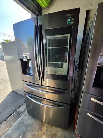 Samsung black stainless steel family hub counter depth refrigerator