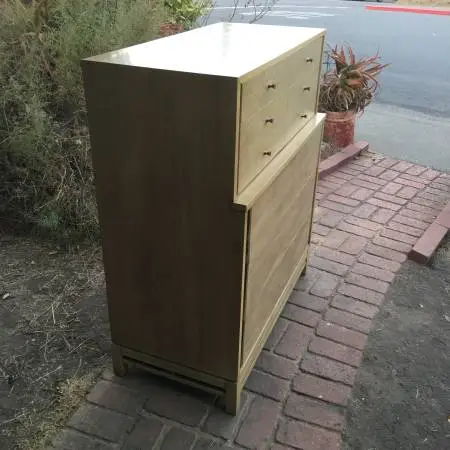 Perfect c1950 Aof M Art Deco/Moderne/MCM Dresser/bleached mahogany