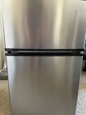 Insignia mini fridge