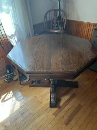 KITCHEN TABLE