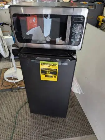 Like New Mini Fridge/ Freezer and Microwave