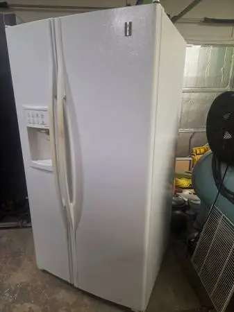 GE profile 25 cubic feet white side by side refrigerator