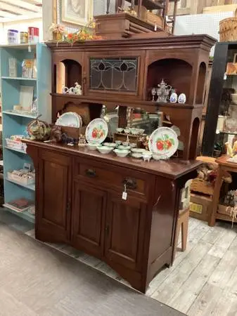 STAINED GLASS BUFFET