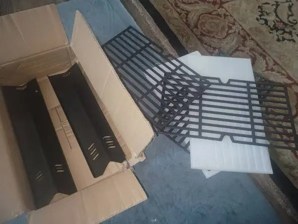 BBQ Grill Grates and Heat Deflectors Set