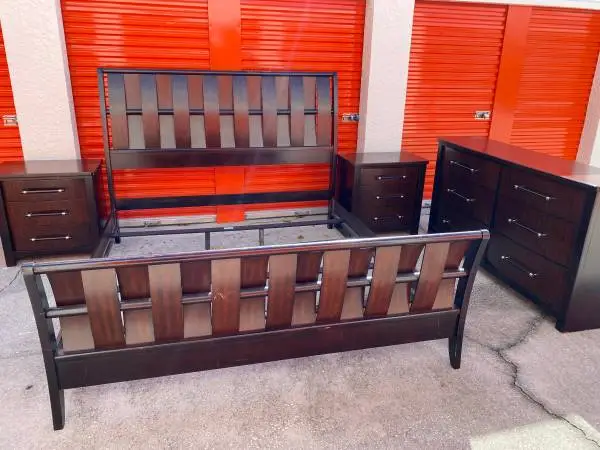 King Bedroom Furniture Dresser Set